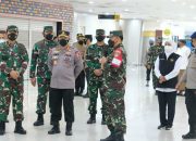 Panglima TNI, Kapolri Dan KSAL Tinjau Langsung Serbuan Vaksinasi di Terminal 2 Juanda