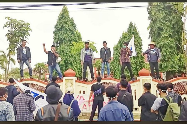 Aksi Unras Galian C Gadu Barat Jilid II, MPR Madura Raya Desak Bupati Sumenep Laporkan Penambang ke APH