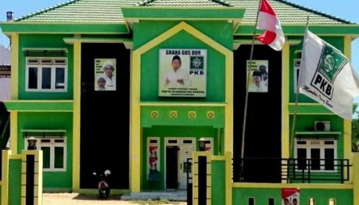 Dinilai Tak Punya Kemampuan Leadership, LBH FORpKOT Desak DPC PKB Turunkan KH. Ali Munir Dari Ketua DPRD Sumenep
