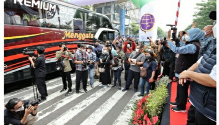 Kali Kedua, Gubernur Jawa Timur Berangkatkan 3.650 Pemudik Gratis