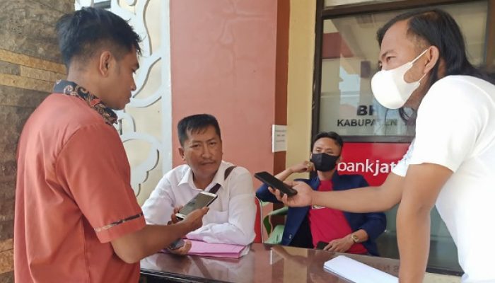 Buntut Dirut PD. Sumekar Digrebek Dengan Wanita Cantik, Bupati Sumenep Diminta Evaluasi BUMD Dan Selektif Pilih Direksi