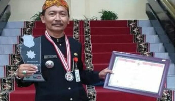 Bupati Award Tahun 2022, Moh. Rais Yusuf Raih Juara 1 Camat Teladan