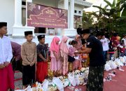 Berbagi Kebahagiaan, Gardu Santuni Anak Yatim Se Kecamatan Rubaru