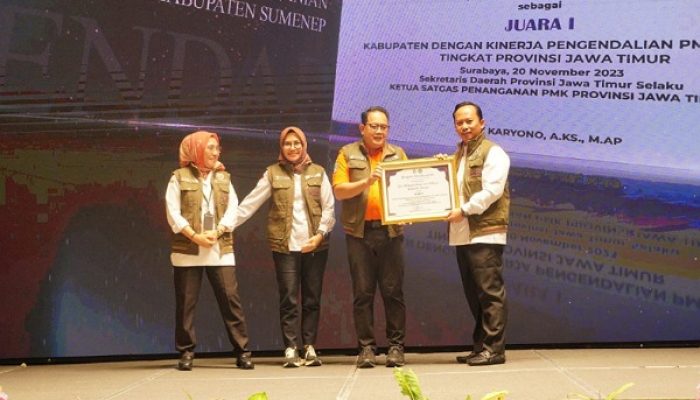 Sukses Atasi PMK, DKPP Sumenep Borong Tiga Penghargaan Dari Pemprov Jatim