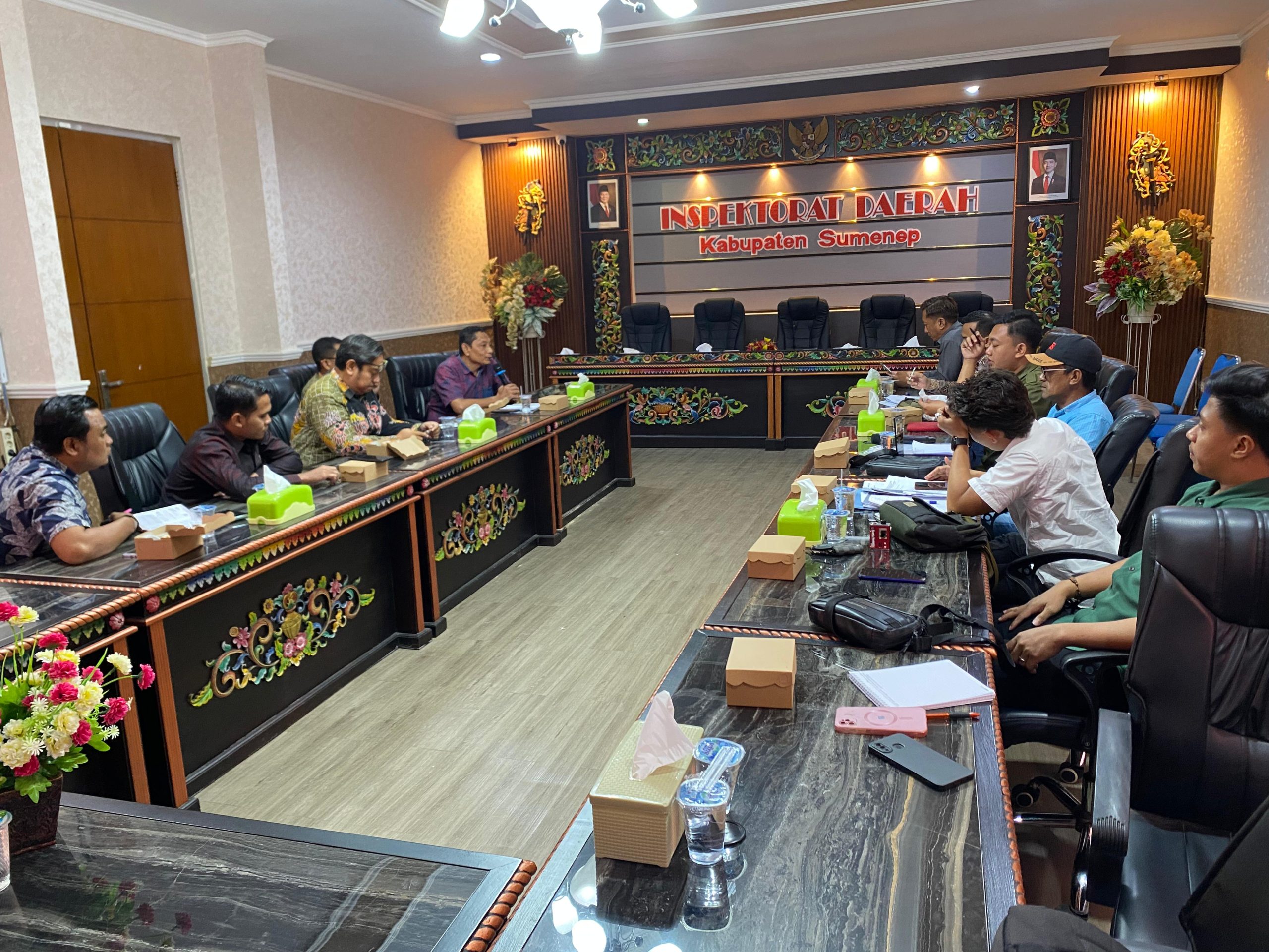 Lapangan Berdiri di Atas Tanah Klien, HBB LAW FIRM & PARTNERS Audiensi Serius ke Inspektorat Sumenep