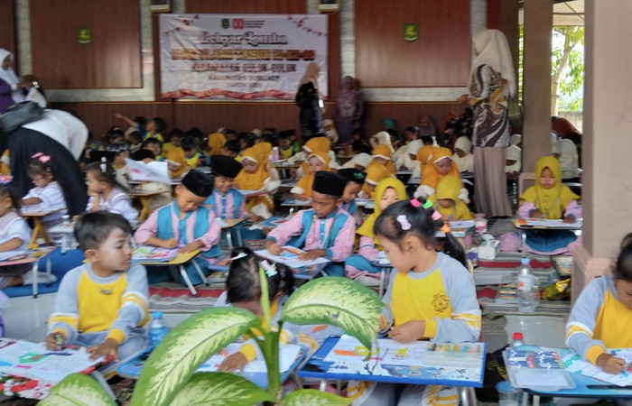 KB TK/RA di Guluk-Guluk Tumpah Ruah di Pendopo, Ratusan Anak Ikut Lomba Mewarnai dan Menempel